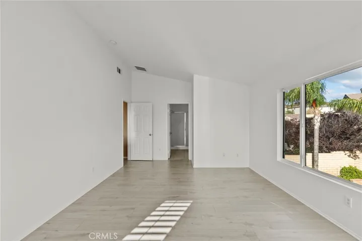 19316 Sidani Lane, Saugus, California 91350