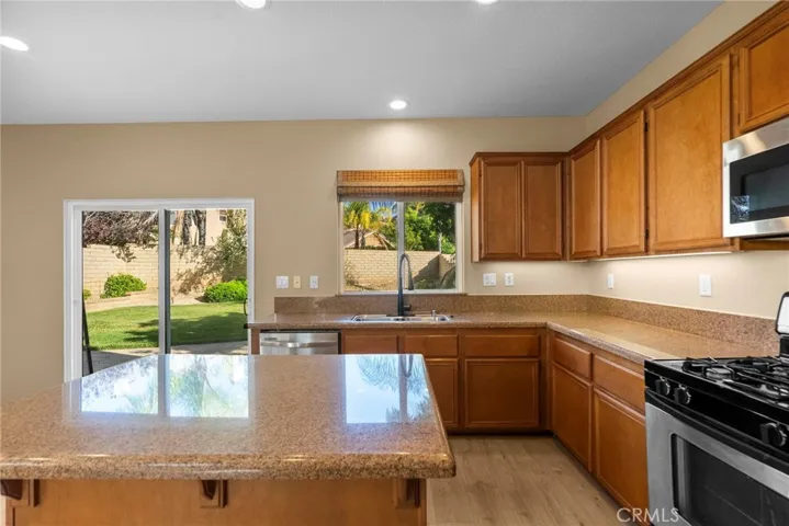 19316 Sidani Lane, Saugus, California 91350