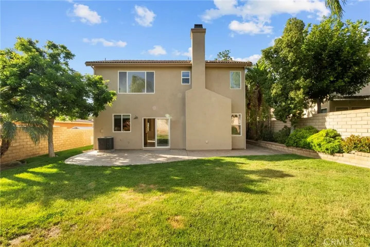 19316 Sidani Lane, Saugus, California 91350