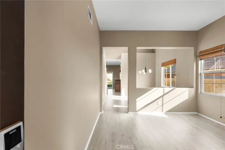 19316 Sidani Lane, Saugus, California 91350