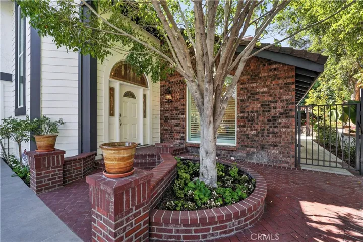 24901 Del Monte Street, Laguna Hills, California 92653