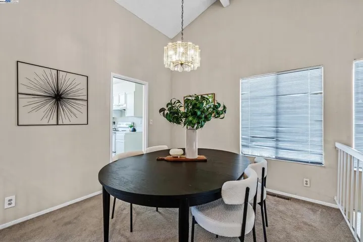 2555 Pine St, Martinez, California 94553