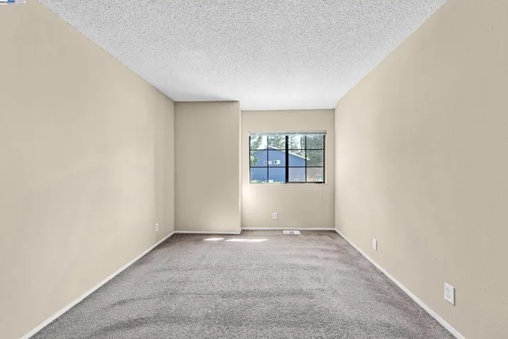 2555 Pine St, Martinez, California 94553