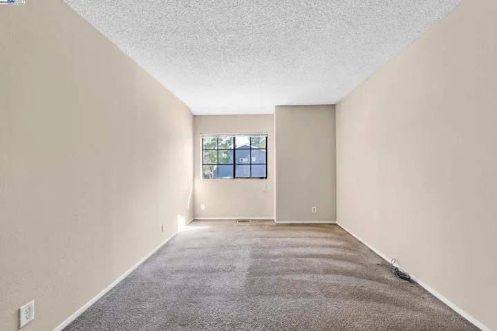 2555 Pine St, Martinez, California 94553