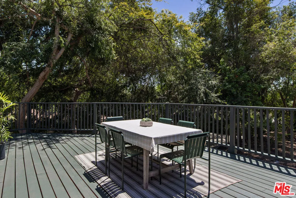 1327 Brampton Road, Los Angeles, California 90041 home-pic-22