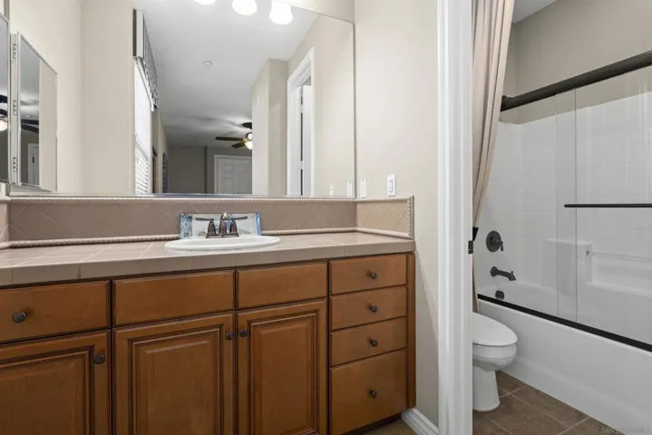 7787 Britt Pl, Santee, California 92071