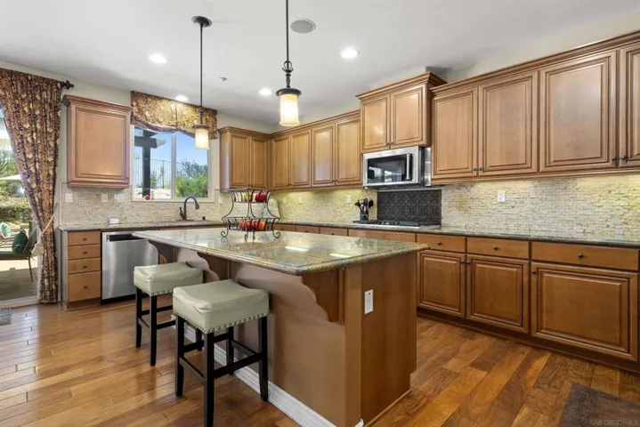 7787 Britt Pl, Santee, California 92071