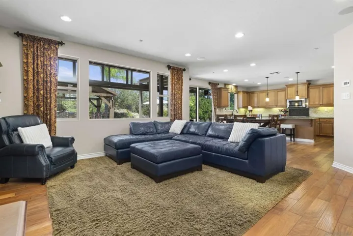 7787 Britt Pl, Santee, California 92071