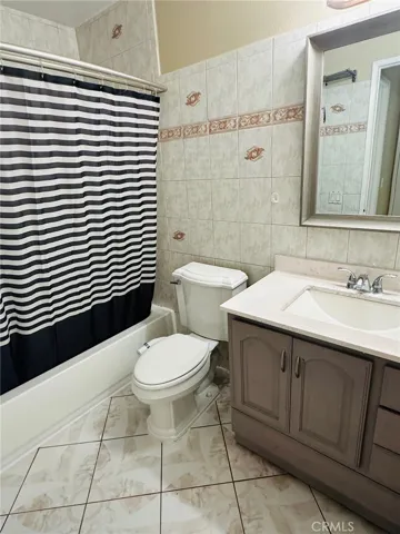 17004 Colima Road 4, Hacienda Heights, California 91745