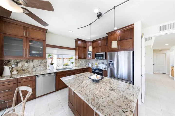 4 Narbonne, Laguna Niguel, California 92677