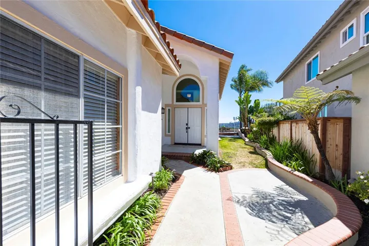 4 Narbonne, Laguna Niguel, California 92677