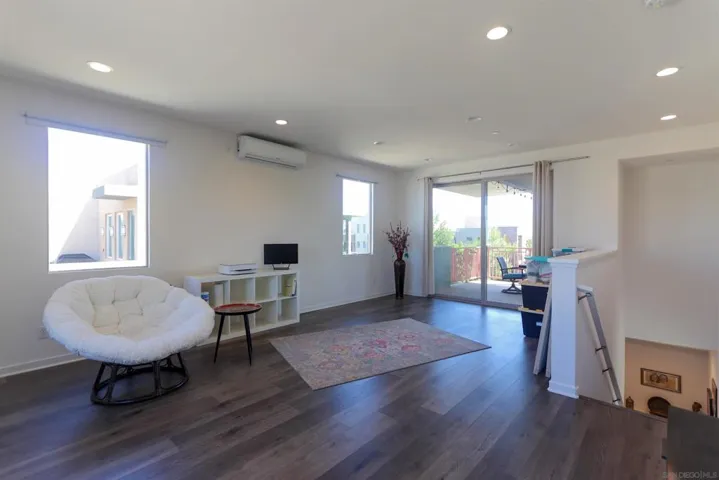 126 Cadence, Irvine, California 92618