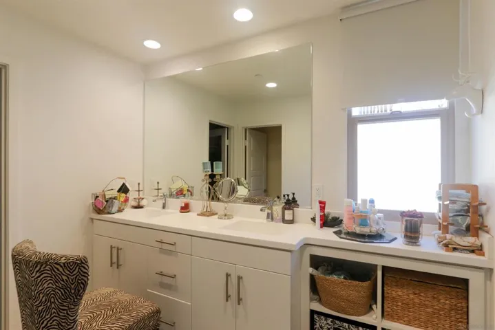 126 Cadence, Irvine, California 92618