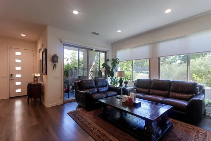 126 Cadence, Irvine, California 92618