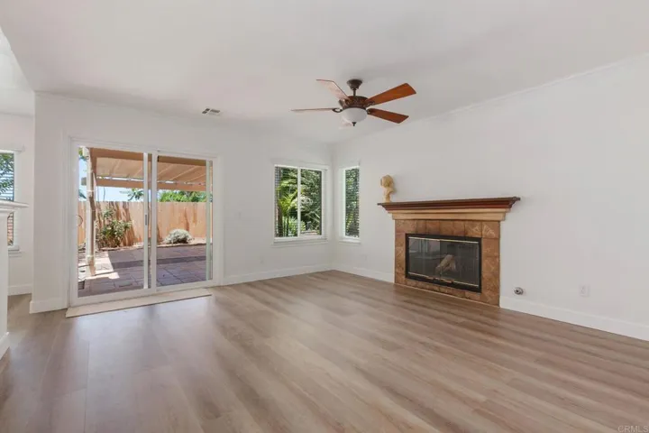 407 Debra Ann Drive, Fallbrook, California 92028