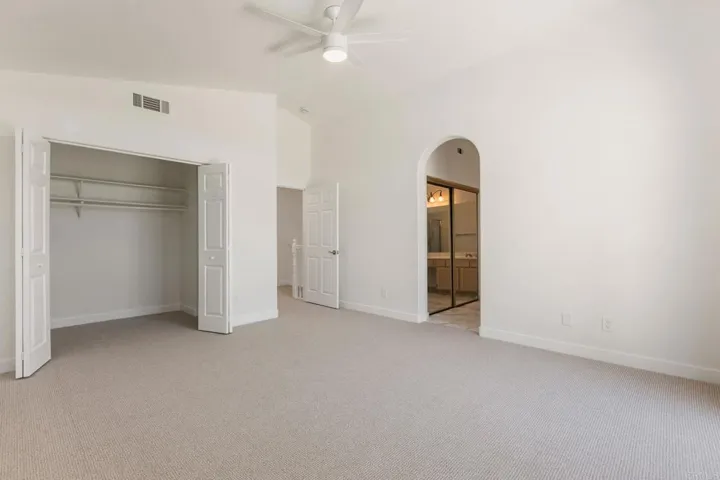 407 Debra Ann Drive, Fallbrook, California 92028