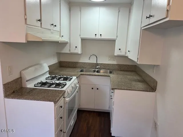 Camilla Unit D Kitchen