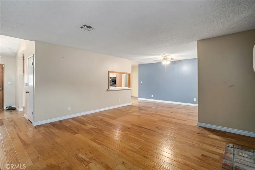 39828 San Francisquito Canyon Road, Green Valley, California 91390 home-pic-7