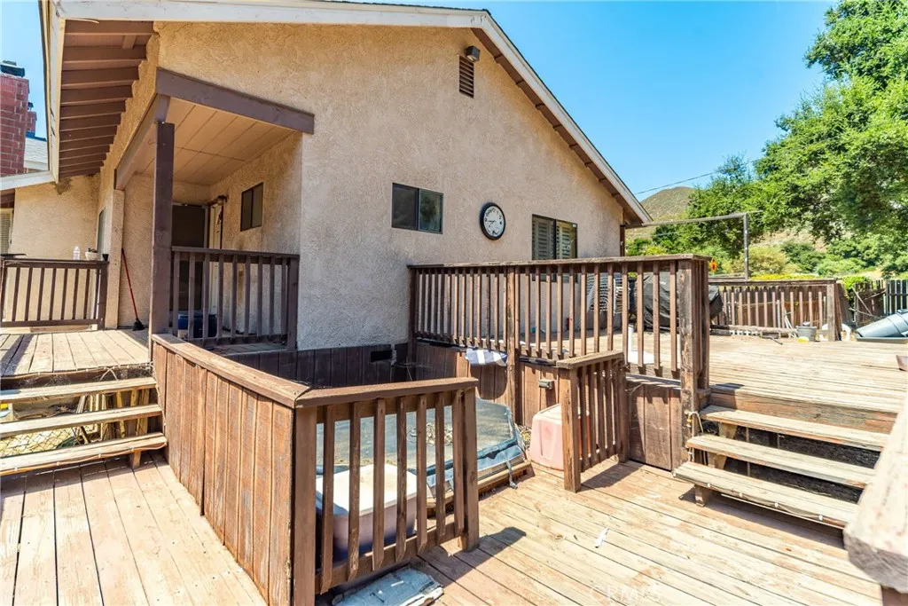 39828 San Francisquito Canyon Road, Green Valley, California 91390 home-pic-29