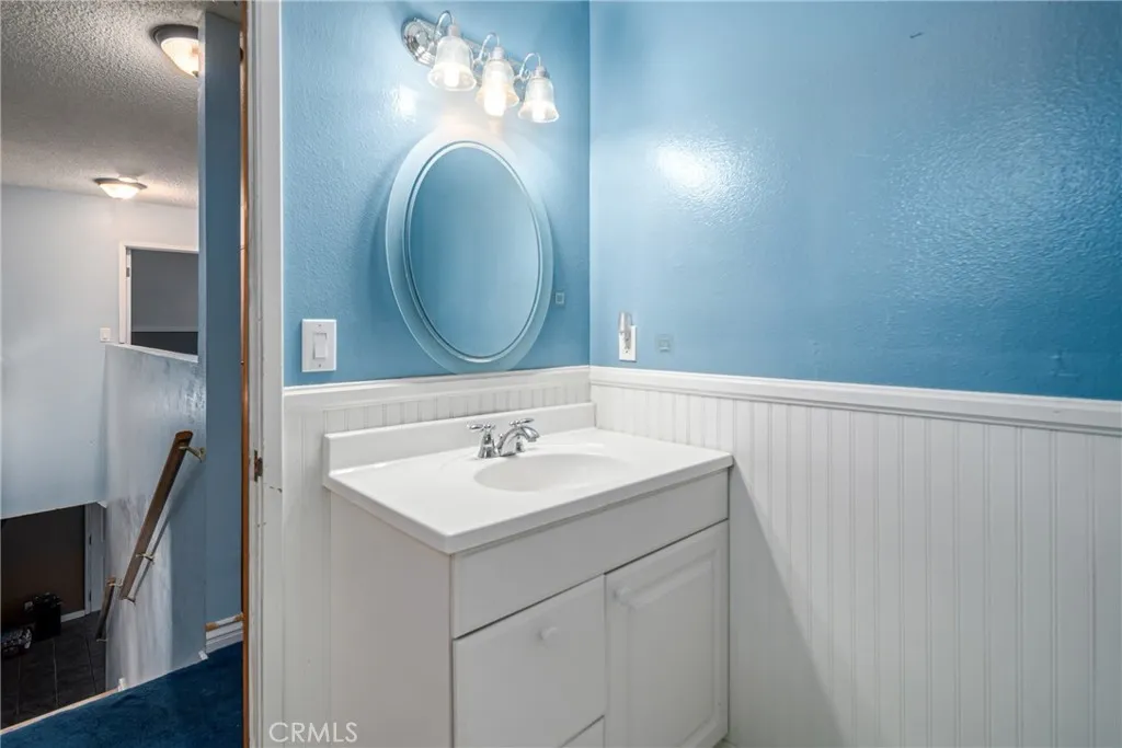39828 San Francisquito Canyon Road, Green Valley, California 91390 home-pic-26