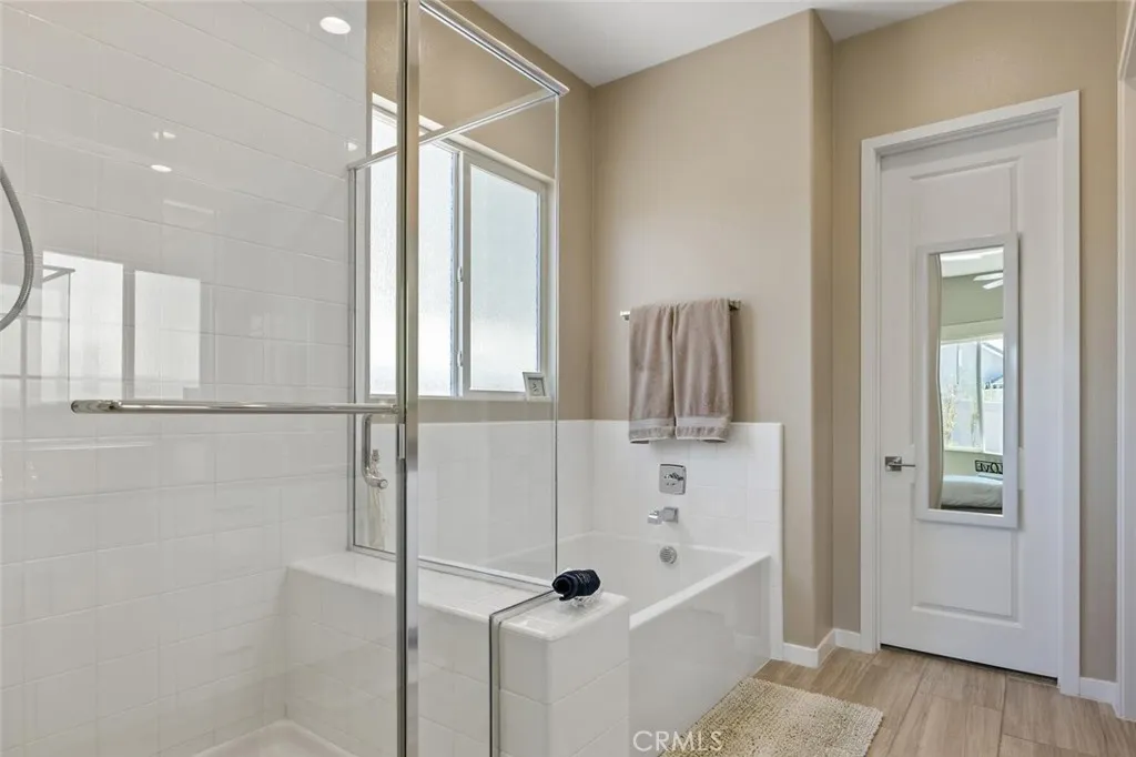 28816 Sedge Lane, Saugus, California 91350 home-pic-22