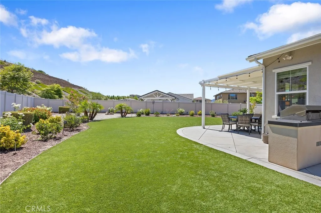 28816 Sedge Lane, Saugus, California 91350 home-pic-37