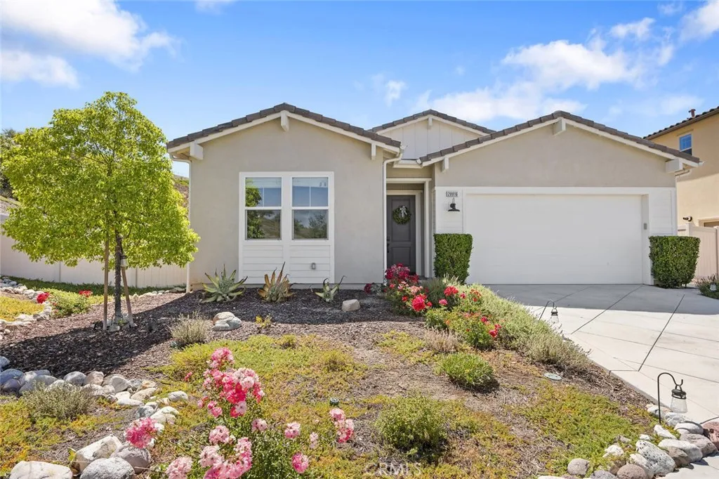 28816 Sedge Lane, Saugus, California 91350 home-pic-3