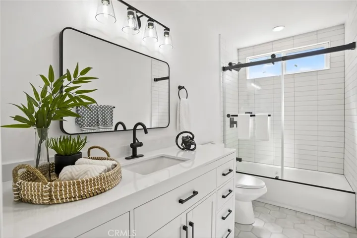 17978 Gallineta Street, Rowland Heights, California 91748