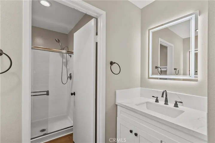 26337 Rainbow Glen Drive 244, Newhall, California 91321