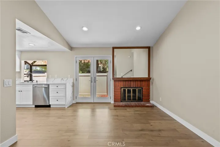 26337 Rainbow Glen Drive 244, Newhall, California 91321