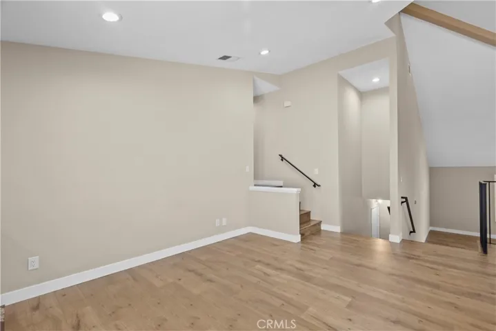 26337 Rainbow Glen Drive 244, Newhall, California 91321