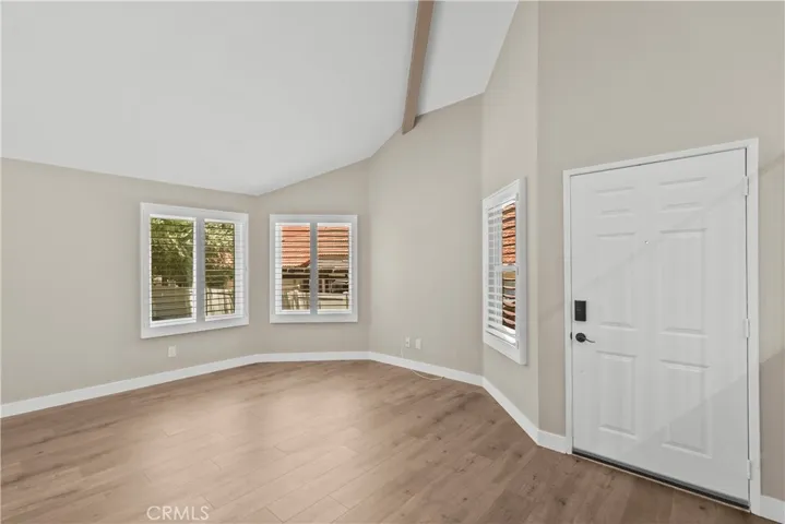 26337 Rainbow Glen Drive 244, Newhall, California 91321