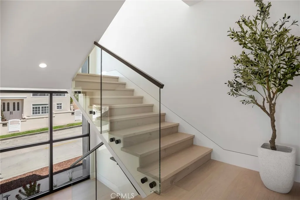 220 Carnation Ave., Corona Del Mar, California 92625 home-pic-19