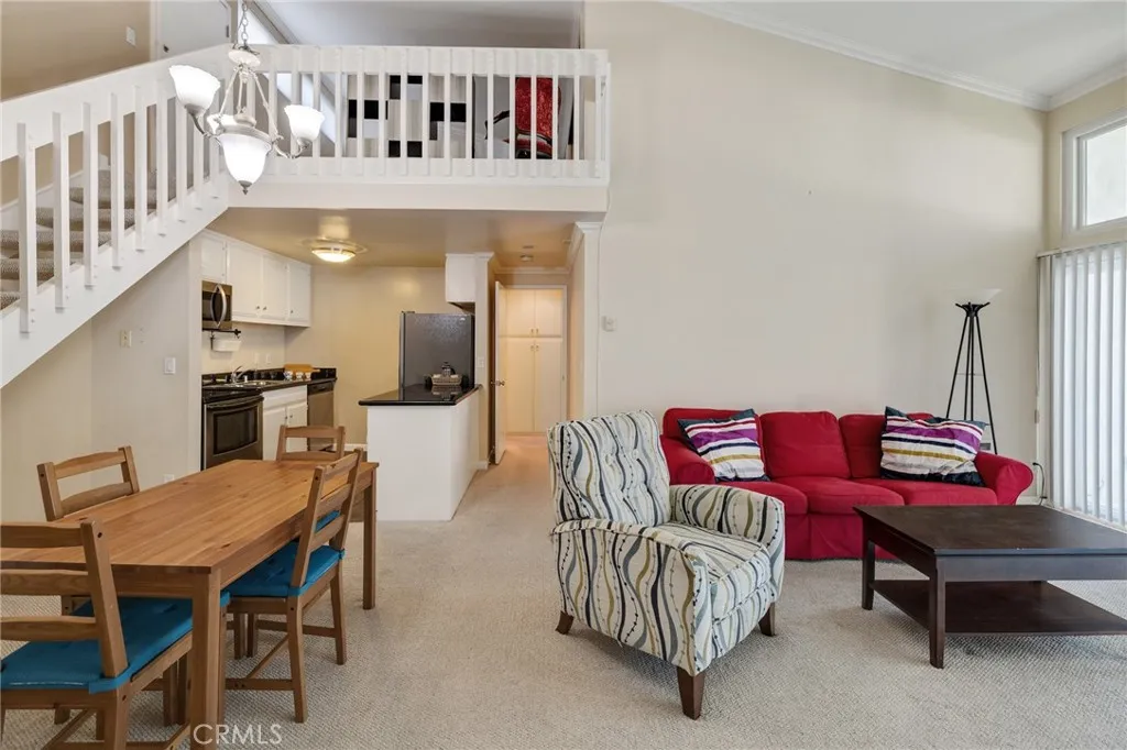 603 S Prospect Avenue 305, Redondo Beach, California 90277 home-pic-9