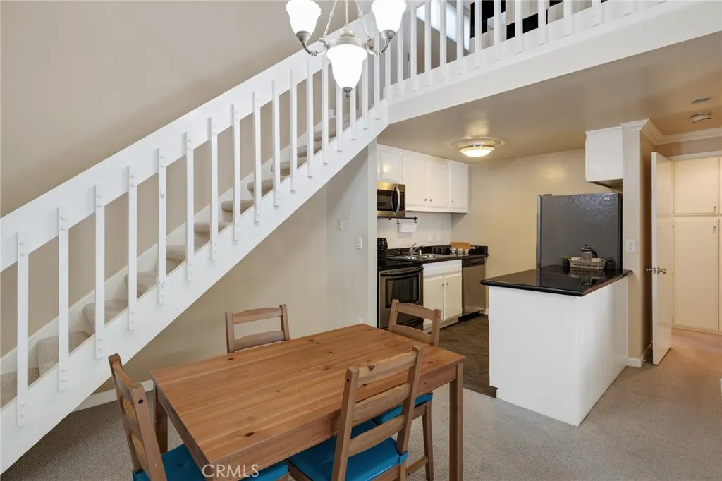 603 S Prospect Avenue 305, Redondo Beach, California 90277 home-pic-14