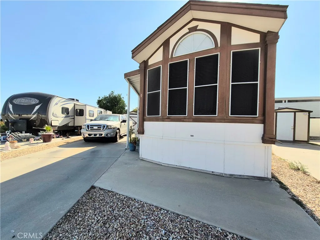 1295 S Cawston Avenue 106, Hemet, California 92545, 1 Bedroom Bedrooms, ,1 BathroomBathrooms,Residential,For Sale,Cawston,SW25155776
