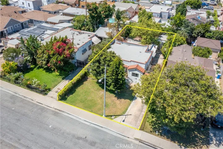 2439 California Street, Walnut Park, California 90255