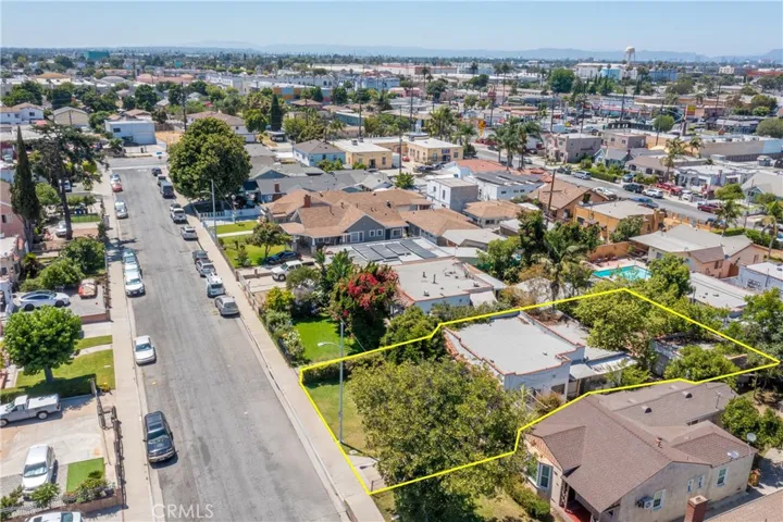 2439 California Street, Walnut Park, California 90255