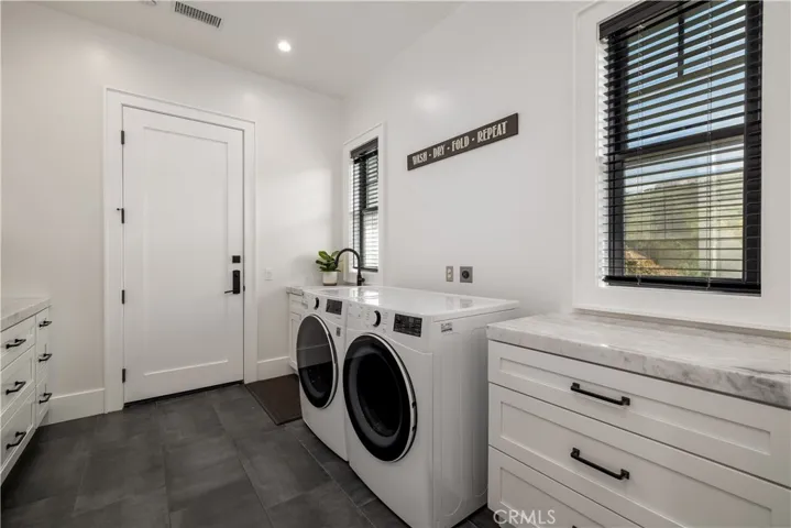 3325 Sagewood Hills Road, Vista, California 92084