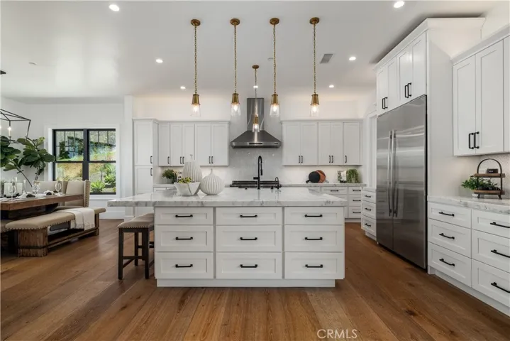 3325 Sagewood Hills Road, Vista, California 92084