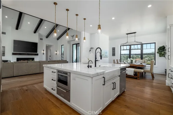 3325 Sagewood Hills Road, Vista, California 92084