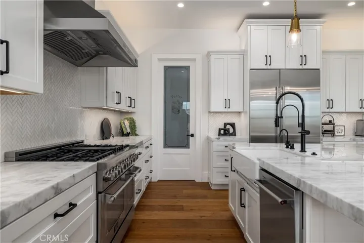 3325 Sagewood Hills Road, Vista, California 92084