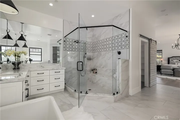 3325 Sagewood Hills Road, Vista, California 92084