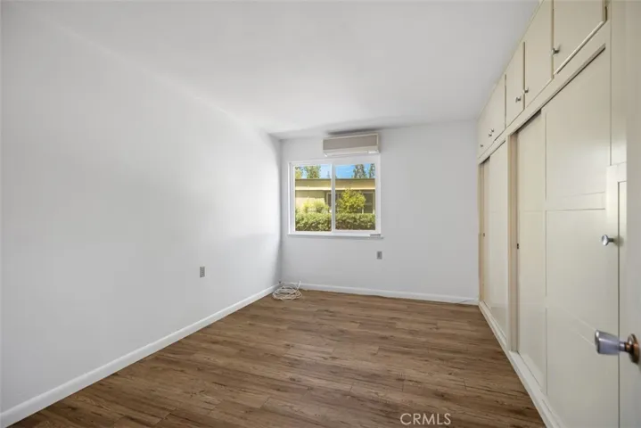 Guest bedroom with minisplit