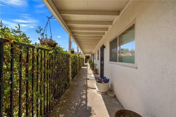 579 S Highland Drive, Palm Springs, California 92264
