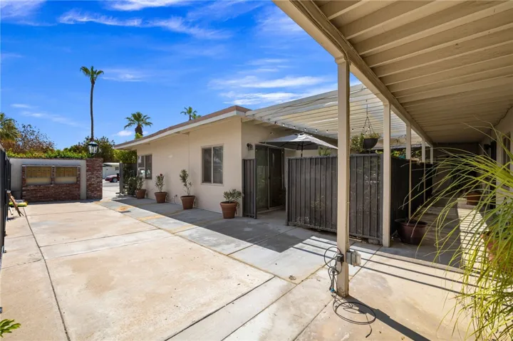 579 S Highland Drive, Palm Springs, California 92264