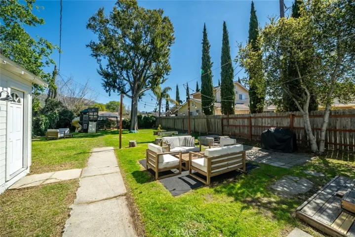 2082 Harris Street, San Luis Obispo, California 93401