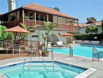 6272 Riviera Circle, Long Beach, California 90815 home-pic-39