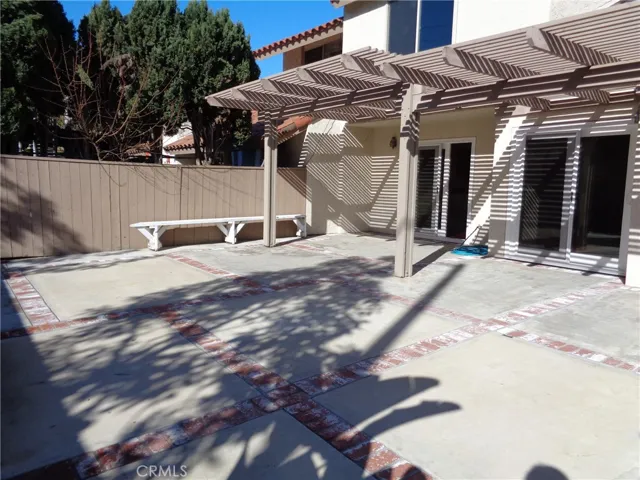 7792 Beachcomber Drive, Huntington Beach, California 92648