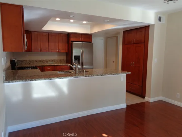 7792 Beachcomber Drive, Huntington Beach, California 92648
